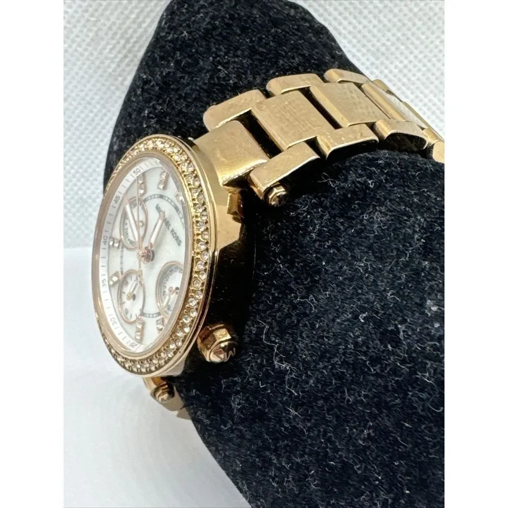 Michael Kors Mini Parker MK5616 Women Rose Gold Analog Dial Quartz Watch JNA833